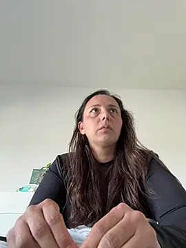 bellag825 live webcam show