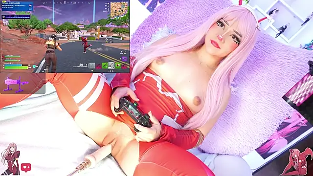 Kira-- webcam