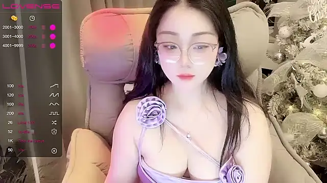 Monica-666888- webcam
