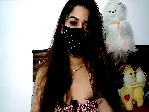 Gloie4u live webcam show
