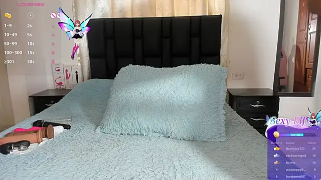 Khity-ebony webcam
