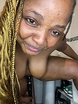 Sexyagelicxx webcam