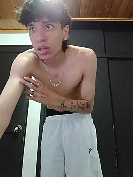 H3ll_B0Y_n Live-seksikameraesitys