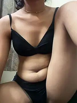 paribaby09 live webcam show
