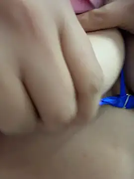 Melany-1 webcam