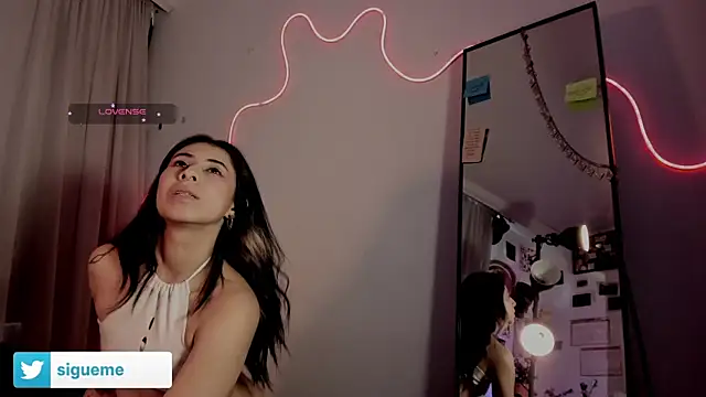 Sara_Foxx1