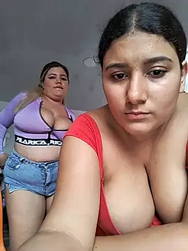Sara_y_Amy webcam