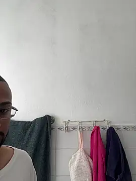 pauzudomoreno1 live sex cam