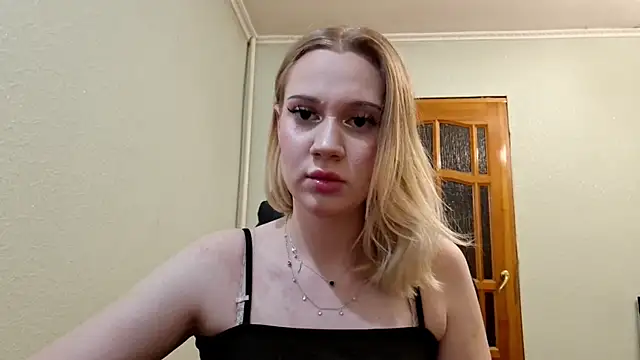 renna_rine - Renna_rine's free webcam - UK Sex Cams