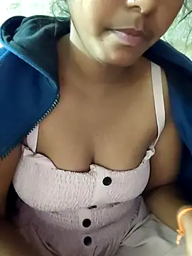 19SRIDEVITELUGU live cam on StripChat