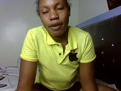 Lovey_daisy15 live cam on StripChat