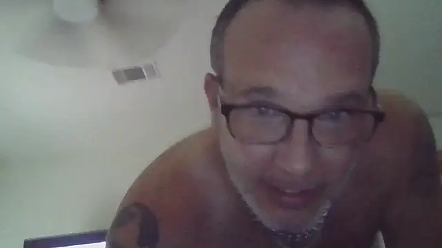 Slinkypoppet webcam