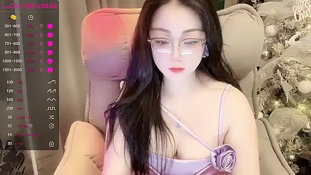 Monica-666888- webcam