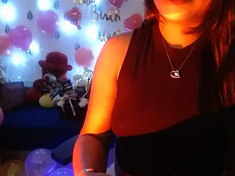 KissMeSlow_ live webcam show