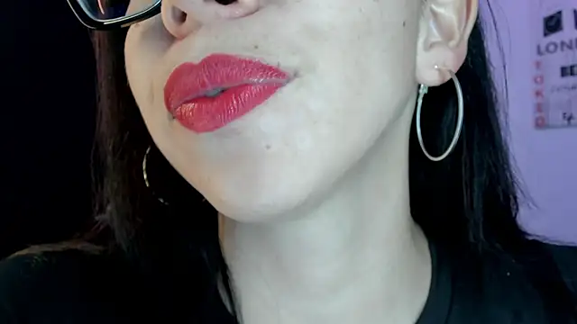 Katty_mouth live webcam show
