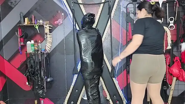 SUBMISSION_BDSM webcam