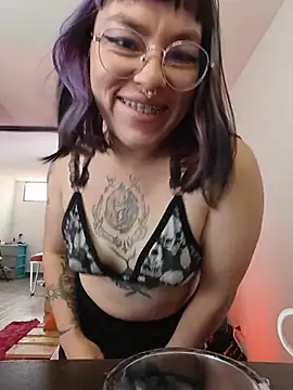 Nyxie8 webcam