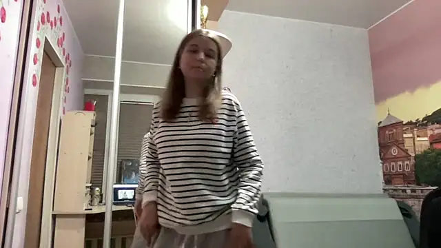 HwaTrippel live cam on StripChat
