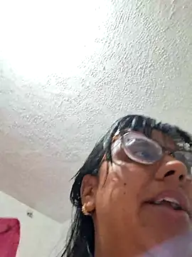 ZaidaWet webcam
