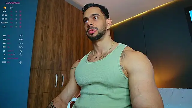 massimo_visconti (M young) - 💥remove a garment with sexy dance💥