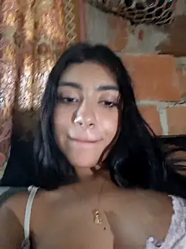 Sweed-virgin-pussy live sex cam