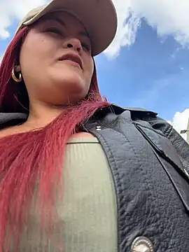 Lia-Moon77 webcam