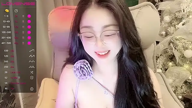 Monica-666888- webcam