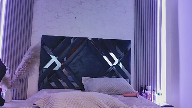 AmyTorres_ webcam