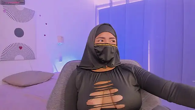 DarkLayla webcam