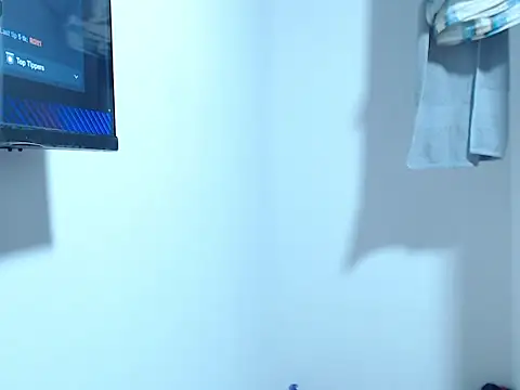 _mia_hot03 webcam