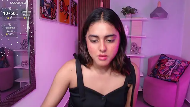 _Lucy_Grey_ live cam on StripChat