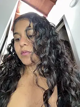pleasureMyAss- webcam