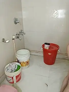 miss_raavy's live room