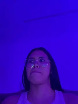 alysson_18 live sex cam