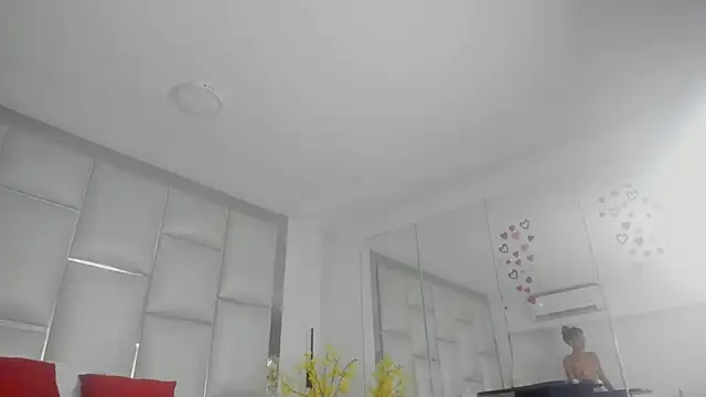 IsabellaVillalobos webcam
