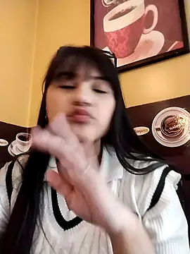 Emily-7 webcam