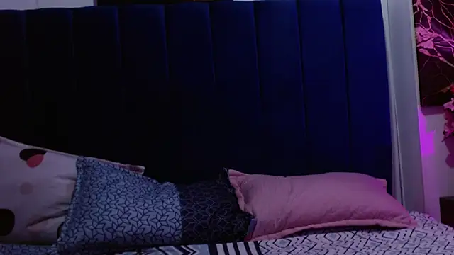 Eliza_wish webcam