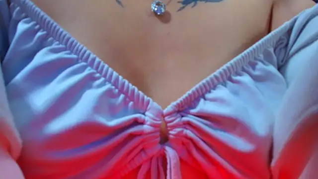 LiaHarryis webcam