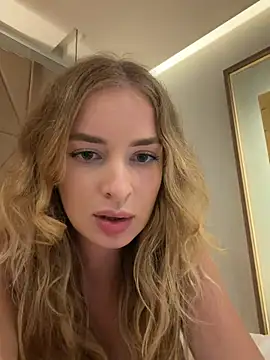 EvieEvans live webcam show