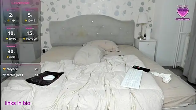 sophiacherie live webcam show