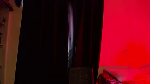 Beverlydoll_ webcam