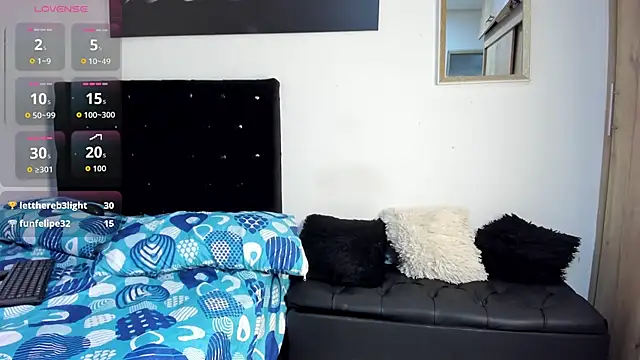 kassandra11_ live cam on StripChat