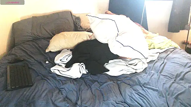 YoBleez webcam