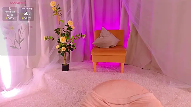 Cassadyy live webcam show