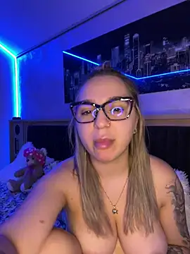 xLexi live webcam show