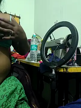 tamil-kamakanni webcam