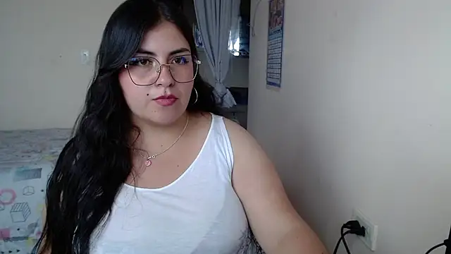 Alejaa_33 webcam