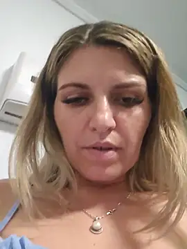 Bianca_Ella live cam on StripChat