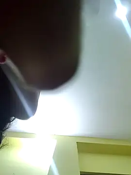 Minakshi-Gi live cam on StripChat
