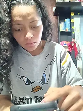 LA_CRESPAHOT live cam on StripChat